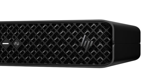 Z2 G1i Wolf Pro Security Edition Intel Core Ultra 7 265 32 GB DDR5-SDRAM 1 TB SSD NVIDIA RTX 2000 Ada Windows 11 Pro Mini PC Puesto de trabajo AI Workstation, AI PC Negro