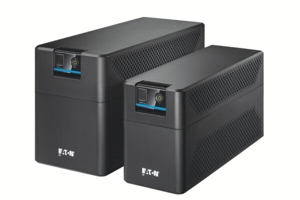 5E Gen2 550 sistema de alimentación ininterrumpida (UPS) Línea interactiva 0,55 kVA 300 W 4 salidas AC