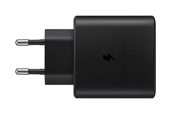 EP-TA845 Smartphone Negro Corriente alterna Carga rápida Interior