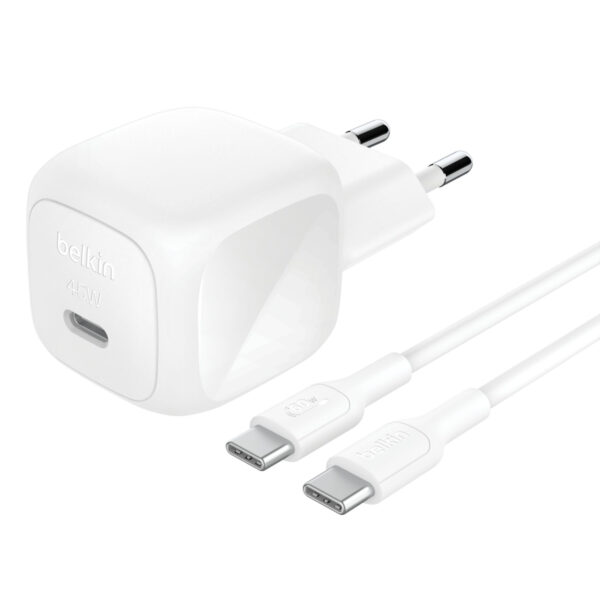 WCA013kq1MWH-B6 Universal Blanco Corriente alterna Carga rápida Interior